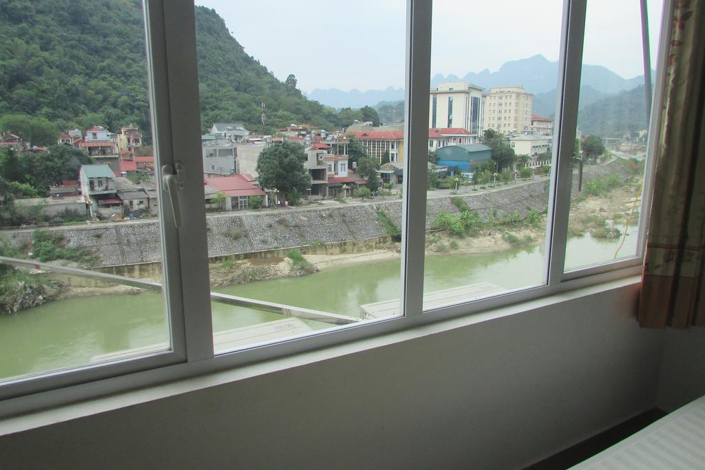 River Queen Guest House Ha Giang Esterno foto
